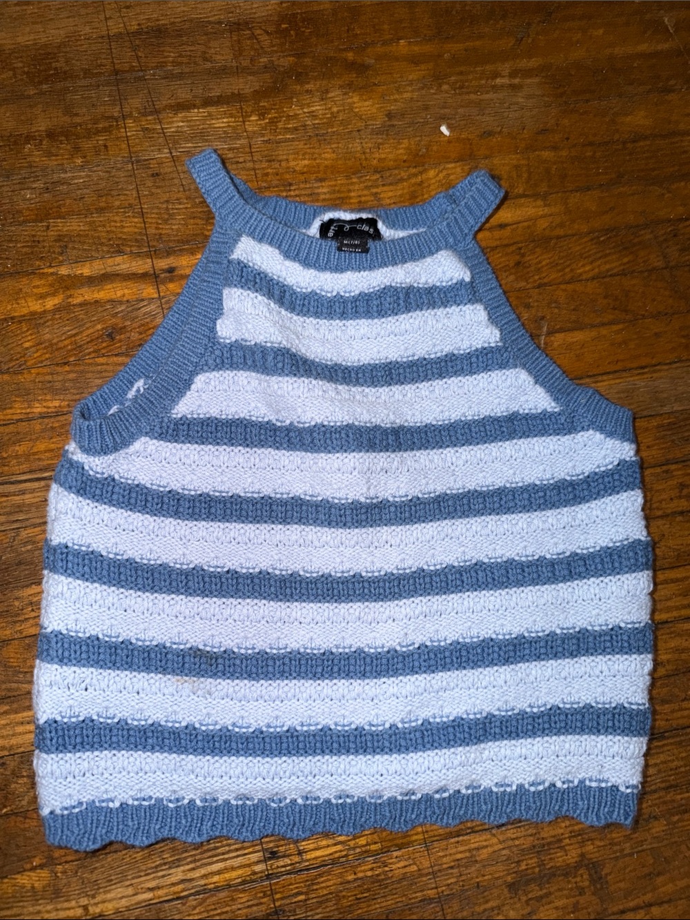 3/$15. Girl’s knit top 7/8